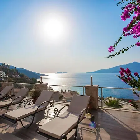 Sleeps 8 With Pool Air Con And Wifi Villa *